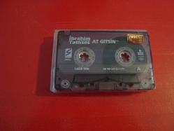 İBRAHİM TATLISES AT GİTSİN SADECE KASET KARTONETSİZ