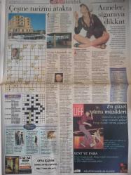 Kelebek Magazin Gazetesi - 11 Ağustos 1998 - Meyve Suyu Zamanı - Sibel Barış - Hakan Balkaner - Sürpriz Evlilik Yakında - Zeytin Bahçesinde Caz - Jimmy Somerville - Ateş Tezer - YATAŞ Yatak Reklamı - Yasemin Boran - İstekler ve şartlanmalar - Tekin Aral - Sağolasın TFF - Başkan'ın Sortileri - Monica - Belgesel Pazarı - Güzin Abla - İntiharı Düşünmesinler - Gündüz Tezmen - Güngörmüşler (Kavanagh) - Fatoş (Chic Young) - Dedektif Nik - Bizimkiler (Ersin Burak) Çizgi Romanları - Çeşme turizmi atakta - Anneler, sigaraya dikkat - Emziren Anneler İçin - Yeni Çorap Modelleri - Selim Akçin - Benim filmlerim - Yarışmaya Devam - Herkül Zeyna'ya Karşı fotoğraf ve haberi - Tam Takım Gazete