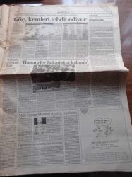 Cumhuriyet Gazetesi - 11 Şubat 1995 - Kurucusu Yunus Nadi - İlhan Selçuk - Toktamış Ateş - Yıldırım Aktuna'dan Yaşar Kemal'e Destek - Umutlar 24 Milyarlık Loto'ya kaldı - Cine 5 İle 3 Büyükler Arasında Tek Tip Anlaşması - Et Balık Kurumu Yağmasına Dur - Bayram Meral Hak İş Yağmadan Payını Alacaktı - Sanatçılardan Onur Savaşımı - Tomris Uyar - Orhan Alkaya - Ümit Kıvanç - Murathan Mungan - Türkiye'den Irak'a Üç Önemli Mesaj