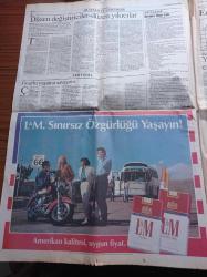 Cumhuriyet Gazetesi - 11 Ocak 1995 - Kurucusu Yunus Nadi - İlhan Selçuk - Ahmet Taner Kışlalı - Bedrettin Dalan Döneminden Bu Yana Yapımı Süren Akatlar'daki Beşiktaş Tesisi Mahkemelik - Rıdvan Dilmen - Feyyaz Uçar - Alevilerden Güner Ümit'e Protesto - Interstar'a Saldırı - Başbakan Tansu Çiller Nevruz Bayram Olacak - Ruslar Doğan Güreş'i Şikayet Etti - Onat Kutlar'ın Durumu Ciddiyetini Koruyor - Sivas Davası İçin Faks Zinciri - Rusya Grozni'ye Yeniden Saldırdı - Temiz Eller Operasyonu Savcısı Di Pietro Türkiye'ye Geliyor