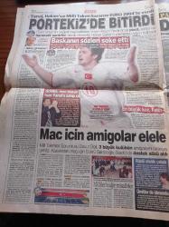Vatan Gazetesi - 6 Ekim 2004 - Tuğba Özay'dan Frikik - Hülya Avşar - Ersun Yanal Hakan Şükür'ü Planlarına Uygun Görmedi - En Büyük Koz Fatih Tekke - Avrupa Birliği Müzakerelere Başlama Yolunda Tavsiye Kararı Bugün Açıklanıyor - Üzerinden Usame Bin Ladin Fotoğrafı Çıkınca Dayağı Yedi - Alaattin Çakıcı'ya Yüce Divan Yolu - Sedat Peker'e Yönelik Operasyon Genişliyor Gözaltı Sayısı 44'e Çıktı - Nüfus Cüzdanına Alevi Yazılamaz