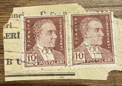 Mektup Zarfından Kesilmiş  / Postadan Geçmiş İkili Pul Filateli - İstanbul Damgalı - ATATÜRK, 10 Para  -  Türkiye Cumhuriyeti