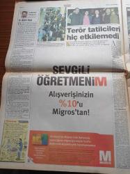 Sabah Gazetesi - 23 Kasım 2003 - Ömer Çelik - Mehmet Barlas - Ahmet Hakan - Michael Jackson 300 Çocukla Harem Kurdu- Fenerbahçe'de Ortega'ya Güvenoyu - Galatasaray Tatilde - Bakü Ceyhan Boru Hattının İstasyonu Gürcistan'ı Karıştırdı - Teröre Sessiz Öfke İstanbul Emniyet Müdürü Celalettin Cerrah'tan Tuhaf Medya Suçlaması - Teröre Kurban Verdiğimiz Tiyatro Sanatçısı Kerem Yılmazer - Göksel Kortay