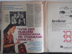 TV'DE 7 Gün Haftalık Aktüalite Sinema Tiyatro Müzik ve Magazin Dergisi - 18 Ekim 1976 - Erkan Oyal Bıyıklarını Kessin mi, Kesmesin mi? - Televizyonda Göksel Arsoy haftası - Anthony Quinn - Kathleen Valentine - Türkan Şoray - TV'De Eski Filmlerim Oynayacaksa Hiç Oynamasın Daha İyi - Çanakkale Seramik Fabrikası Reklamı - Güner Ümit - Clayt Her Ay Karşımızda - TV'nin Yeni Stüdyoları Deneme Yayınında - Tamek Konserve Reklamı - Zet Giyim Mağazaları Reklamı fotoğraf ve haberi - Dergi Tam Değildir Sadece 8 Sayfası Mevcuttur