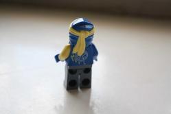 ORJİNAL LEGO FİGÜR OYUNCAK  DETAYLAR RESIMLERDE (DELİKLİ RAF KUTU