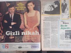 TV'DE 7 Gün Haftalık Aktüalite Sinema Tiyatro Müzik ve Magazin Dergisi - 12 Haziran 1979 - Perran Kutman - Müşfik Kenter - Yıldız Kenter - Şükran Güngör - Hikmet Feridun Es - Evlilik Şimdi Buzdolabında - Erkan Oyalı - Cenk Koray - Fatih Orbay - Paul Newman - Roy Thinnes -- Ursula Andress - Asu Maralman Kondisyon Arıyor - Zafer Cilasun'u Dirilttiler - Hoover Çamaşır Makinesi Reklamı - Cenk Koray - Babalığa Yedi Kala - Hikmet Feridun Es - Şakir Öner Günah Çıkartıyor - Turnede Kurulan Ortaklık - Yarım Milyonluk Kadın - Cemile Kutgün - Philips Radyo Teyp Reklamı - Herşeyimi Ağabeyime Borçluyum - Orhan Şener - Tahsin Öztin - Hakan Tanfer - Metin Akpınar - Serpil Nur - Ayşe Egesoy - Necla Erol - Sezai Solelli - Televizyonda 7 Gün - 9 Ay Geciken Randevu - Dinarsu Halı Reklamı fotoğraf ve haberi - Tam Takım Dergi