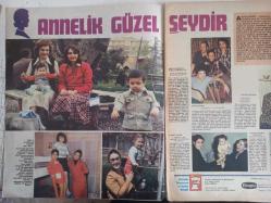 TV'DE 7 Gün Haftalık Aktüalite Sinema Tiyatro Müzik ve Magazin Dergisi - 8 Mayıs 1978 - Rüçhan Çamay - Melike Demirağ - Cemile Kutgün - Emine Salihoğlu - Zuhal Çetinkanat - Ayşegül Atik - Leman Çıdamlı - Jülide Gülizar - Canan Oğuz - Derya Baykal - Sevinç Yemişçi - Çiğdem Kurt - Sevim Cambaz - Cengiz Taşer - Şaban Karataş - Nevzat Yalçıntaş - İsmail Cem - Musa Öğün - Adnan Öztrak - Hikmet Meridun Es - Rafet İbrahimoğlu - Aytekin Yıldız - Vah Ömercik Vah - Yakında Ekranlarımızda - John Kennedy - Rock Hudson - Yakında Ekranlarımızda - Orhan Gencebay'ın Ahı mı Tuttu ? - Azize Gencebay - Mehmet Teoman - Nükhet Duru - Nokta ile Virgül'ün Yaz Sürprizi - Kanada'dan Sevgilerle - Apollo Saç Kurutucu Reklamı - Alain Delon'un Ağzından - 100 TRT'ci İçin Soruşturma Açıldı - İngrid Bergman - Almanların da Bir Zerrin'i Var - Eurovision'da Onlar ve Biz - Güneş Tecelli - Zavallı Cancağızın - Abdüş Bey - Filiz Sertöz - Perran Kutman fotoğraf ve haberi - Tam Takım Dergi