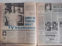 TV'DE 7 Gün Haftalık Aktüalite Sinema Tiyatro Müzik ve Magazin Dergisi - 11 Haziran 1979 - Cem Karaca - Boğaziçi Şampuan ve Saç Kremi Reklamı - Görün Bakın Ne Haldeyiz - Mustafa Aydın - Cemal Çolak - Şimdi de Türkan Şoray TV Reklamlarında - Hikmet Ferudun Es - Barbaros Aykol - Cengiz Taşer - Güneş Tecelli - Cem Karaca Muammasını Çözdü - İsmail Cem - Şaban Karataş - Yukarıdakiler Aşağıdakiler - Perran Kutman - Tele Program - TV Bulmaca - Eski Dostlar Aramızda - T Shirt'de Desen Şöleni -Seyyal Taner fotoğraflı,Bilfar Holding’in ürettiği, “Aqua Velva Parfüm Reklamı fotoğraf ve haberi - Dergi Tam Değildir Sadece