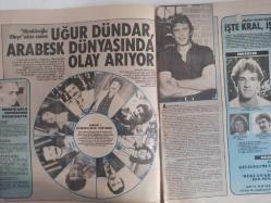 TV'DE 7 Gün Haftalık Aktüalite Sinema Tiyatro Müzik ve Magazin Dergisi - 9 Kasım 1981 - Uğur Dündar - Mesut Mertcan Boşanıyor - Cumhuriyet Bayramı GAF'ın İkinci Perdesi - Uğur Dündar Arabesk Dünyasında Olay Arıyor - Müslüm Gürses - Selami Şahin - Neşe Karaböcek - Orhan Gencebay - Ferdi Tayfur - Gökhan Güney - Mine Koşan - Selahattin Cesur - Tansel Urcan - Birten Erim - Soner Aytok - Feride Yüce - Hakan Güner - Çetin Cengiz - Yeni 15 Yıl - Hikmet Feridun Es - Ömer Şerif - Sinemanın Başkentinde Kuruluş Yılları Dört Büyükler'den Ata'nın Sevdiği Şarkılar - Filiz Makarna Reklamı - Pamukbank Reklamı fotoğraf ve haberi - Dergi Tam Değildir Sadece 12 Sayfası Mevcuttur