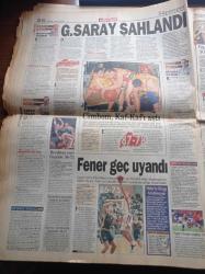 Hürriyet Gazetesi - 1 Nisan 2001 - Tarkan Cortes'i Beğenmedi - Yılmaz Erdoğan - Mehmet Ali Erbil - Real Madrid Figo İle Vurdu - Galatasaray Şahlandı - Dinç Bilgin'in Gözaltını Hızlandıran Mektup - Demi Moore Kızlarıyla İstanbul'da - Kemal Derviş Pes Etmez - Van Damme'den Önce Sukarnoya Servis