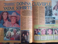TV'DE 7 Gün Haftalık Aktüalite Sinema Tiyatro Müzik ve Magazin Dergisi - Gökben'in Saçları Çiçek Açtı - Minik Ütünün Büyük Marifeti - Uzman İşbaşında - Donna Culver'le Yatak Sohbeti - Susan Howard - Abba - Olivia Newton - Shakin Stevens - Belkıs Akkale - İlhan İrem - Erol Evgin - Akademili Sanatçının, akademik merakı - Duvarlarında Servet Asılı fotoğraf ve haberi - Dergi Tam Değildir Sadece 4 Sayfası Mevcuttur - Dergi Kapağı Yoktur