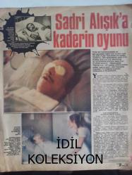 TV'DE 7 Gün Haftalık Aktüalite Sinema Tiyatro Müzik ve Magazin Dergisi - Sadri Alışık'a Kaderin Oyunu - Çolpan İlhan'ın Yaşamak İstemediği Bir Hafta - Silaha veda, Gitar Omuza! - İlhan İrem - Anten Falı - Fabrikanın Gülleri - Bilgen Bengü - Gölgen Bengü - Mikrofon Tutan Eller İplik Eğiriyor - TV Bulmaca fotoğraf ve haberi -  Dergi Tam Değildir Sadece 4 Sayfası Mevcuttur - Dergi Kapağı Yoktur