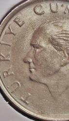 AĞLAYAN ATA -- KENARA YAKIN / UZAK HİLAL -- RENK FARKI  -- 1986 (50) ELLİ LİRA 2 ADET ÇA+++ÇİLL