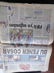 Hürriyet Gazetesi - 14 Ocak 2003 - Ayağının Tozuyla Fenerbahçe İdmanına Çıkan Ariel Ortega İddiaları Konuştu - İlhan Mansız - Milli Sutopu Oyuncusu Caner Erdoğru Doğum Gününde Kalpten Öldü - Konya Uçağının Kara Kutusu Çözüldü Pilot Hatalı - TÜSİAD Başkanı Tuncay Özilhan'a Abdullah Gül'den Sitem - Rektör Kemal Gürüz
