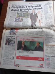 Hürriyet Gazetesi - 8 Nisan 2003 - Russell Crowe'in Sevgilisi Bekarlığa Veda Partisi'nde Erkek Striptizcilerle Eğlendi - Sertab Erener Bob Dylan'ın Şarkısını Seslendirdi - Fenerbahçe'de Fatura 9. Hoca Oğuz Çetin'e Kesildi - Aziz Yıldırım Fenerbahçe'yi Bırakmam - Savaşı'n 19. Gününde Saddam Efsanesi Çok Ağır Darbeler Yedi - Saddam Heykeli Baş Aşağı - Recep Tayyip Erdoğan - Cemil Çiçek - Binali Yıldırım - Süleyman Demirel