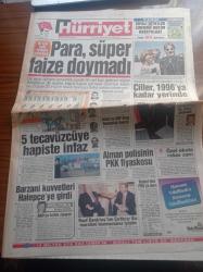 Hürriyet Gazetesi - 30 Mayıs 1994 - Fenerbahçe'de Hasan Özaydın Devri - Hakan Şükür Açtı Ağzını Yumdu Gözünü - Trabzonspor Şota Ve Arçil'i  Kaçırdı - İngiliz Gazetesinden Övgü Tansu Çiller 1996'ya Kadar Yerinde - 5 Tecavüzcüye Bayrampaşa Cezaevinde İnfaz - Rauf Denktaş'tan Hikmet Çetin'e Siz Moralimi Bozmazsanız İyiyim - Boksör Muhammed Ali - Barzani Kuvvetleri Halepçe'ye Girdi