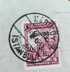 Mektup Zarfından Kesilmiş  / Postadan Geçmiş Pul Filateli - İstanbul/// Kadıköy, Sivas,1930 Damgalı - ANKARA KALESİ , 5 KURUŞ - Türkiye Cumhuriyeti