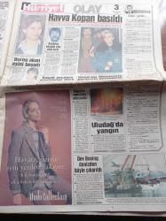 Hürriyet Gazetesi - 19 Kasım 1993 - Tarkan İle Juliet Aşkı Sona Erdi - Galatasaray'da Kubilay Türkyılmaz Paniği - Mustafa Denizli Beşiktaş'ı Karıştırdı - Asil Nadir'in Büyük Zaferi - Aşkı Ugruna Refah Partisi'ne Geçen Filiz Ergün - Besim Tibuk Ve İbrahim Tatlıses Dilleri Yüzünden Başları Belada - Besim Tibuk Güneydoğu'da Bir Kürt Devleti Kurulabilir - Devlet Terörist Şemdin Sakık'tan Noter İstedi