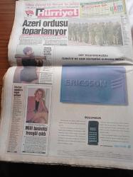 Hürriyet Gazetesi - 29 Aralık 1993 - Ligde Ve Kupada Trabzonspor Banko - Şota Ve Arçil - Daum Fenerbahçe'ye Tosladı - Süleyman Demirel Vergi Kanunu'nu Veto Edin - DYP Binasına PKK Saldırısı - ANAP'ın İstanbul Büyükşehir Belediye Başkan Adayı İlhan Kesici Nişanlısıyla - Çekiç Güç - SHP'den Sürpriz Aday Altan Öymen - Abdulkadir Aksu - Cemil Çiçek