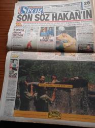 Hürriyet Gazetesi - 29 Mayıs 1994 - Sedat Balkanlı Galatasaray'da - Hasan Özaydınlı ile Abdullah Acar Fenerbahçe Başkanlığı İçin Yarışıyor - Pop Dünyasında Şıkıdım Fırtınası - Ozan Orhon Asker Hakan Ural Kaçak - Tarkan 1 Milyonluk Satışa Koşuyor - Memurlar Copsuz Yürüdü - Tansu Çiller Ve MGK'dan Bill Clinton'a Rest - PKK Atina'nın taşeronu Oldu