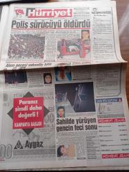 Hürriyet Gazetesi - 1 Mayıs 1994 - Fenerbahçe Kurban Kesti - Oğuz Çetin Erol User'i Tersledi - Galatasaray'da Şampiyonluk Provası - Özer Çiller'in Yatı Yaza Hazır - İşadamları Parayı Kumarda Batırıyor - Sheraton Hotel - Dündar Altay - Ali Balkaner - Tansu Çiller Geçici Hükümet Modeline Sert Tepki Gösterdi