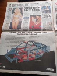 Hürriyet Gazetesi - 12  Mayıs 1994 - İstanbul Büyükşehir Belediye Başkanı Recep Tayyip Erdoğan Ata'yı Anmak İçin Sap Gibi Ayakta Durmaya Gerek Yok - Türkiye Bilardo Şampiyonu Semih Saygıner - Sakıp Sabancı - Vehbi Koç - Gol Kralı Bülent Uygun - Doğru Yol Partisi'nde Tansu Çiller'e Tepki - Bosna Faizcisi Süleyman Mercümek Üçlü Kıskaçta - Necmettin Erbakan