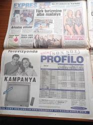 Hürriyet Gazetesi - 21 Nisan 1993 - Turgut Özal'ın Naaşına Sevgi Seli - Turgut Özal Bugün Başkente Veda Ediyor - Turgut Özal İçin Yapılacak Anıtmezarda Hummalı Çalışma - Özal Anlatıyor Yazı Dizisi - Atatürk Stadına 6 Ay Ceza - Hafız Süleymanoğlu - Turgut Özel Ölmeyebilirdi -  Süleyman Demirel'in Cumhurbaşkanlığı Kesinleşti - Yıldırım Akbulut - Hüsamettin Cindoruk Cavit Çağlar Savaşı