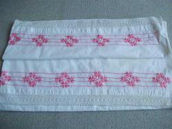 KANAVİÇE İŞLEMELİ  - ÇİFT KİŞİLİK YASTIK