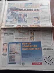 Hürriyet Gazetesi - 15 Ekim 1993 - Türk Rock'ı Şehit Verdi - Pentagram Solisti Ümit Yılbar Şehit Oldu -  Kubilay Türkyılmaz Harcanıyor - Tanju Çolak Jübile Yapıyor - Asrın Soygunu Böyle Önlendi - Çukurova Holding Hileyle Ele Geçirildi