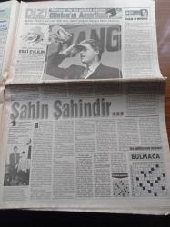 Hürriyet Gazetesi - 15 Ekim 1993 - Türk Rock'ı Şehit Verdi - Pentagram Solisti Ümit Yılbar Şehit Oldu -  Kubilay Türkyılmaz Harcanıyor - Tanju Çolak Jübile Yapıyor - Asrın Soygunu Böyle Önlendi - Çukurova Holding Hileyle Ele Geçirildi