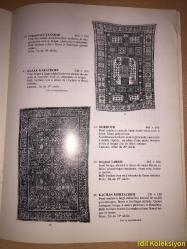 TRES BEL ENSEMBLE DE TAPİS DE LA PERSE ET DU CAUCASE DES 19E ET 20E SİECLES / DROUT MONTAİGNE / ME PİERRE CORNETTE DE SAİNT CYR / M. JACQUES KASSAPİAN / EXPOSİTİONS PUBLİQUES - FRANSIZCA DERGİ - KATALOG (19. VE 20. YÜZYILLARDAN ÇOK GÜZEL İRAN VE KAFKAS HALI TAKIMI)