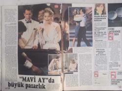 TV'DE 7 Gün Gong Haftalık Aktüalite Sinema Tiyatro Müzik ve Magazin Dergisi - 6 Haziran 1988 - Cahit Külebi - Mine Manavoğlu - Zeki Müren - Kadir İnanır - Cüneyt Arkın - Serpil Akıllıoğlu - Gülriz Sururi - Pınar Kür - Ayla Kutlu - Attila İlhan - Muzaffer İzgü - Tomris Uyar - Demirtaş Ceyhun - Müzeyyen Senar - Eser Noyan - Mine Koldaş - Nurdan Torun - Emel Gazimihal - Mehmet Ali Birand - Figen Kabay - Alain Delon - Rita Moreno - Richard Boone - Zeki Müren - İpek Pınar - Ercan Taner - Akın Göksu - İlker Yasin - Aydın Köker - Mustafa Gerçeker - Aksu Kumaş Reklamı fotoğraf ve haberi - Tam Takım Dergi
