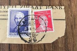 Mektup Zarfından Kesilmiş  / Postadan Geçmiş İkili Pul Filateli - Ankara Damgalı - İSMET İNÖNÜ, 9 KURUŞ / ATATÜRK, 6 KURUŞ - Türkiye Cumhuriyeti
