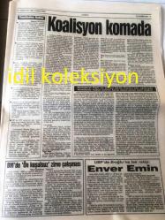 KIBRIS GAZETESİ YEREL TAŞRA BASINI ----27 Ağustos 1994 Yıl :1 Sayı :1809-Hükümet ortakları Kıbrıs Sorununda  anlaşamadı ve :Koalisyon  komada --UBP''den Eroğlu 'na tek rakip Enver Emin --Gazimağusa esnafı plansız -programsız  elektrik  kesintilerine karşı protesto gösterisi  düzenledi  Elektrik isyanı --Rumlar , KKTC ' de ki bir turistin  ölümüne neden  oldu  Yeni Rum Vahşeti  --Girne Belediyesi 'ne 60 çöp bidonu hediye edildi--Ticaret  Odası Kdv  'ye karşı  - RP -PKK İşbirliği --Rum , garantör Türkiye 'den rahatsız --Klerides , Denktaş 'ı  uzlaşmazlığa itiyor --Almanya Dış işleri bakanı  Klaus Kinkel  Hırvatistan 'da   Zagreb 'e gelen  bakanı meslektaşı  Graniç karşıladı --Nato Genel Sekreteri Manfred Wörner toprağa verildi --İki Mustafa Denizer ,Londra da Buluştu --Aşkınız için  check -up yapın -- Can Tufan :Türk Pop Müziğinde patlama değil ,enflasyon var --Avrupa 'nın yeni prensi Panucci --Baresi  'nin gönlü Japonya da -Ewing  Güney Afrika da --Fenerbahçe de müjdat  kadroda--
