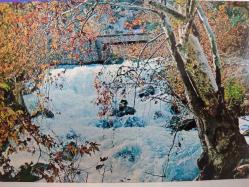 ŞEHİR KARTPOSTALI-TÜRKİYE/ANTALYA MANAVGAT ŞELALESİ GÜNDÜZ GÖRÜNTÜSÜ,ARKASINA YAZILMAMIŞ,RENKLİ, 11 X 15 CM EBADINDA - 1950'LER, 1960'LAR, 1970'LER, 1980'LER