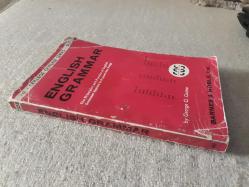 English Grammar : The Principles and Practice of English Grammar Applied to Present Day Usage