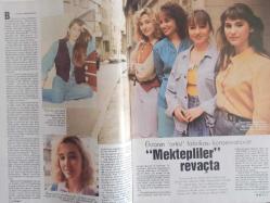 TV'DE 7 Gün Gong Haftalık Aktüalite Sinema Tiyatro Müzik ve Magazin Dergisi - 19 Mayıs 1991 - Pavarotti - Mayim Bialik - Ayşegül Aldinç - Adnan Göyken - Necdet Ergezen - Dehl Berti - Derya Arbaş - John Taylor - Elizabeth Montgomery - Elliot Gould - Arda Uskan - New Kids ON The Beach - Öztürk Serengil - Meral Küçükerol - Aykut ORay - Levent Kırca - Berna Laçin - Gülsüm Soydan - Ferda Yalçın - Yeşim Alıç - Ali Fuat Cebesoy - Gülsüm Soydan - Müjdat Gezen - Lemi Bilgin - Cüneyt Gökçer - Sophia Loren - Marcello Mastroianni - Giancarlo Giannini - Jack Nicholson - Jessica Longe - Lana Turner - John Garfield - Mazhar Alanson - Ali Poyrazoğlu - Yaprak Özdemiroğlu - Round Midnight - Autour De Minuit - Bülent Ünsal  - Kelly Rutherford - Ali Baransel - Güler Kazmacı - Erdal Boratap - Fatma Tokçabalaban - Taxi Blues - Julia Roberts - Coşkun Demir - Patricia Kaas fotorğaf ve haberi - Tam Takım Dergi