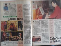 TV'DE 7 Gün Gong Haftalık Aktüalite Sinema Tiyatro Müzik ve Magazin Dergisi - 17 Mart 1991 - John Depp - Melis Sökmen - Ercüment Vural - Aysel Gürel - Semiha Yankı - Adnan Göyken - Uğur Başar - Kerim Aydın Erdem - Bülent Osma - Emre Yılmaz - Uğur Dündar - Zuhal Olcay - Hülya Erman - Scott Balo - Willie Aames - Kirk Cameron - Emre Dağdeviren - Mehmet Karaca - Atilla Özkırımlı - Metin Serezli - Erol Günaydın - Haluk Kurdoğlu - Ali Poyrazoğlu - Meltem Hakarar - Özcan Sandıkçıoğlu - Yekta Okur - Ertuğrul Zorlutuna - Begüm Özbek - Hülya Koçyiğit - Zafer Akyol - Barış Manço - Tom Cruise - Kemal Sunal - Şerif Gören - Ali Ekber - Rob Lowe - Nick Nolte - Joanna Cassidy - Jaclyn Smith - Chris Temple - Joanne Woodward - Angelica Huston - Lorraine Bracco - Whoopi Goldberg - Kathy Bates - Metin Balcı - Kim Appleby - Marlboro Sigara Reklamı fotoğraf ve haberi - Tam Takım Dergi