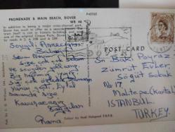 ŞEHİR KARTPOSTALI-İNGİLTERE/DOVER PROMENADE ANA PLAJ GÜNDÜZ GÖRÜNTÜSÜ,ARKASINA YAZILMIŞ,PULLU,RENKLİ, 10 X 14 CM EBADINDA - 1950'LER, 1960'LAR, 1970'LER, 1980'LER