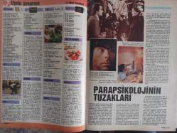 TV'DE 7 Gün Gong Haftalık Aktüalite Sinema Tiyatro Müzik ve Magazin Dergisi - 22 Mart 1992 - Kemal Sunal - Kırmızılı Kadın Filmi - Şampiyon Gallop'a Karşı Filmi - Dudley Moore - Yabancı Geceler Filmi - Stephen King - Christopher Walker - Faye Dunaway - Parapsikolojinin Tuzakları - Nazım Usta - Ayhan Işık - Türkan Şoray - Belgin Doruk - Selma Güneri - Nebahat Çehre - Sefa Önal - Taçsız Bir Kral - Barry Levinson - John Singleton - Jonathan Demme - PEKEL Radyo Reklamı fotoğraf ve haberi - Dergi Tam Değildir Sadece 12 Sayfası Mevcuttur