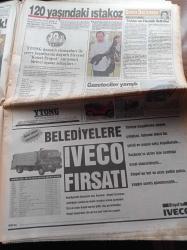 Sabah Gazetesi - 2 Mayıs 1993 - Çetin Altan - Zülfü Livaneli - Hasan Cemal -  Teniste Dünyanın Bir Numarası Monica Seles Bıçaklandı - Yılmaz Vural - Gordon Milne - Beşiktaş Kasırgası - SHP'de İLKSAN Raporu Telaşı - SHP Genel Başkanı Erdal İnönü - Kenan Evren'in Tablosu 110 Milyona Gitti - Emel Sayın - 1 Mayıs Coşku İle Kutlandı - Sri Lanka Başkanını Canlı Bomba Öldürdü