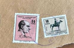 Mektup Zarfından Kesilmiş  / Postadan Geçmiş İkili Pul Filateli - Fındıklı, 19 Eylül 1972 Damgalı - ATATÜRK, 30 KURUŞ / ATLI ATATÜRK BURSA, 10 KURUŞ - Türkiye Cumhuriyeti