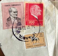 Mektup Zarfından Kesilmiş  / Postadan Geçmiş Üçlü Pul Filateli - İstanbul, 14 Haziran 1973 Damgalı - ATATÜRK, 50 KURUŞ /ATATÜRK, 200 KURUŞ / ATLI ATATÜRK ANKARA, 25 KURUŞ - Türkiye Cumhuriyeti