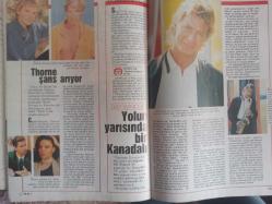TV'DE 7 Gün Gong Haftalık Aktüalite Sinema Tiyatro Müzik ve Magazin Dergisi - 26 Nisan 1992 - Zuhal Olcay - Haluk Bilginer - Barış Manço - Ahmet Özal - Cem Uzan - Jülide Ateş - Sabri Demirdöven - Müge Weber - Fulya Ergüneş - Mehpare Çelik - Arife Tamer - Ekrem Tamer - Rahmi Aygün - Erkan Tan - Ayben Tan - Kadir İnanır - Sinan Çetin - Bülent Osma - Rüstem Batum - James Woods - Ava Gardner - Frank Sinatra - Woody Allen - Mia Farrow - Veronica Castro - George Martinez - Jeff Wincott - Chris DeBurgh - Kemal Sunal - Fatma Girik - Orhan Gencebay - Ayhan Önal - Songül Ülkü - Ahmet Yalçın - William Hurt - Grand Canyon - Avni Dilligil - Nükhet Duru - Ajda Pekkan - İlhan İrem - Osman Yağmurdereli - Leman Sam fotoğraf ve haberi - Tam Takım Dergi