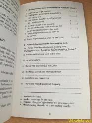Romeo and Juliet - William Shakespeare - Easy Readers , Activity Books - İngilizce Kitap