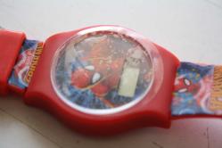 SPİDERMAN    SAAT detay resımlerde (YUKARI RAF