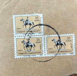 Mektup Zarfından Kesilmiş  / Postadan Geçmiş Üçlü Pul Filateli -  Damgalı - ATLI ATATÜRK ANKARA, 25 KURUŞ - Türkiye Cumhuriyeti