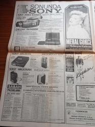Sabah Gazetesi - 17 Mayıs 1990 - Bülent Ersoy - Şarkıcı Emrah - Sevim Tuna - Gönül Yazar -  Ferdi Özbeğen - Yeni Fenerli Semih Beni Prekazi Ve Held   Yaktı - Feyyaz Uçar - Metin Tekin - Rıza Çalımbay - Bedrettin Dalan Atatürk'e İhanet Edenler Bizden Korksun - Turgut Özal'dan Rüşdü Saraçoğlu'na Tam Destek -  Cem Boyner Siyaseti Düşünmüyorum - Benazir Butto Çarşaftan Kurtuldu - Cola Boykotu