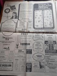 Hürriyet Gazetesi - 17 Ağustos 1979 - Kızıl Yeşil Savaşı - Seçim Öncesi Bülent Ecevit'in Sıkıntısı Artıyor - Akrep Nalan Lakaplı Nalan Gürateş Dün De Bildiri Dağıttı - Stokçuluk Hükümetle Özel Sektörün Arasını Açtı - Bedreddin Şınnak Adana'da Ele Geçirildi - Faruk Sükan'ın Partisi Seçime Katılamıyor - Siverek Tepeden Tırnağa Arandı