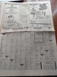 Hürriyet Gazetesi - 5 Nisan 1985 - Cumhurbaşkanlığı Kupası İtalya'dan İthal - Veselinoviç Fenerbahçe İdmanını İptal Etti - Metin Tekin - Sağlık Ekibine Yaylım Ateşi - Şırnak Hükümet Tabibi Olcay Sayan - Gökten Ölüm Yağdı Balıkesir'de Marangozlar Sitesine Uçak Düştü 14 Ölü 21 Yaralı - Papandreu'nun Erken Seçim Gerekçesi Kıbrıs -Sam Amca Yine Cimri - ABD Turgut Özal'dan Ne Bekler - Bulgar Oyunu Sökmedi